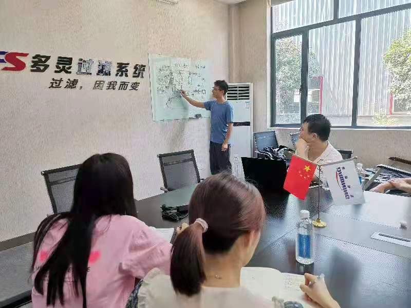 多靈技術(shù)培訓(xùn)，只為更好的服務(wù)